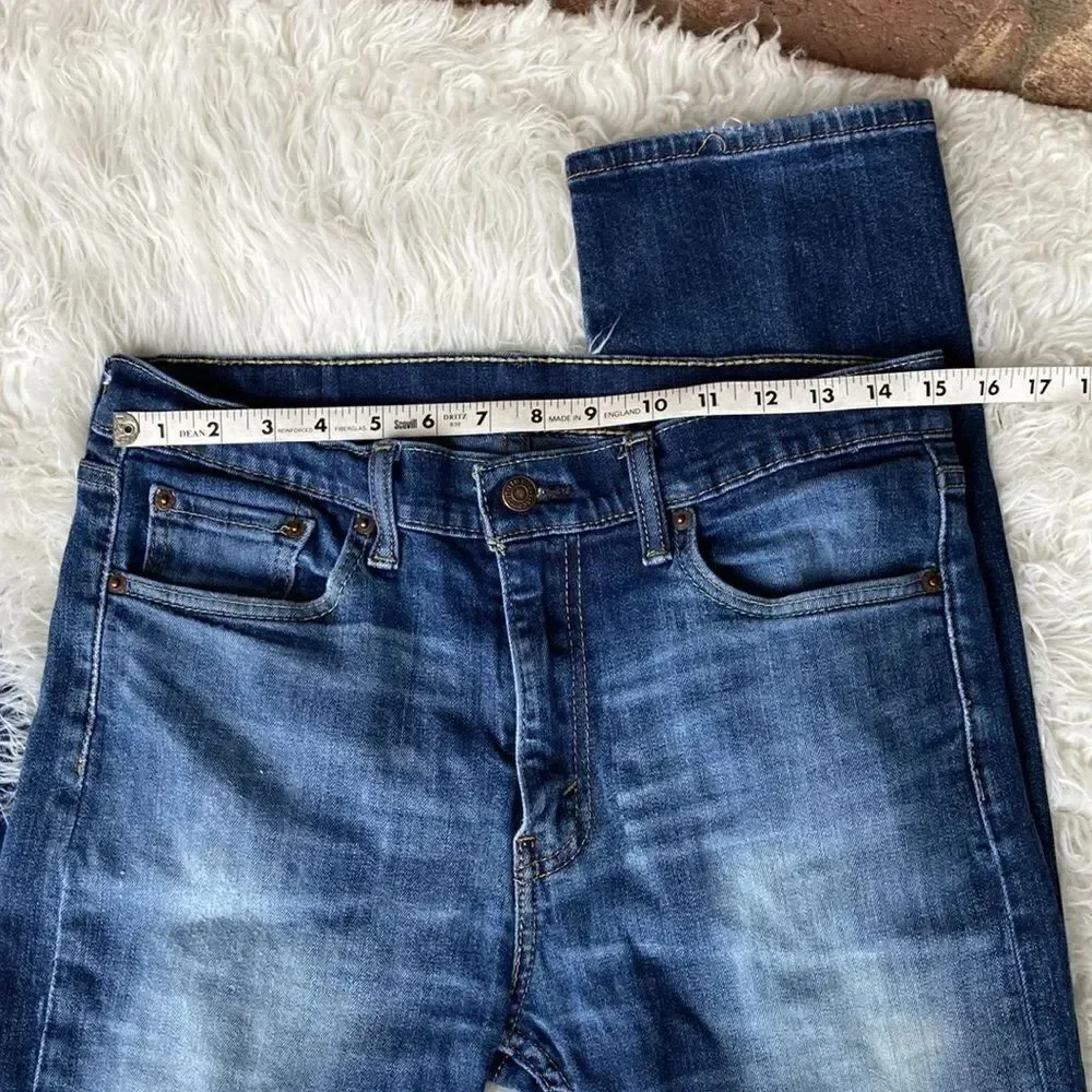 Men’s 513 Levi’s Straight Leg Jeans Size 30